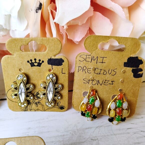 5 Chic Earrings Semi Precious Stones, Gold Tone Round, Flower, Vintage EUC - Picture 4 of 4